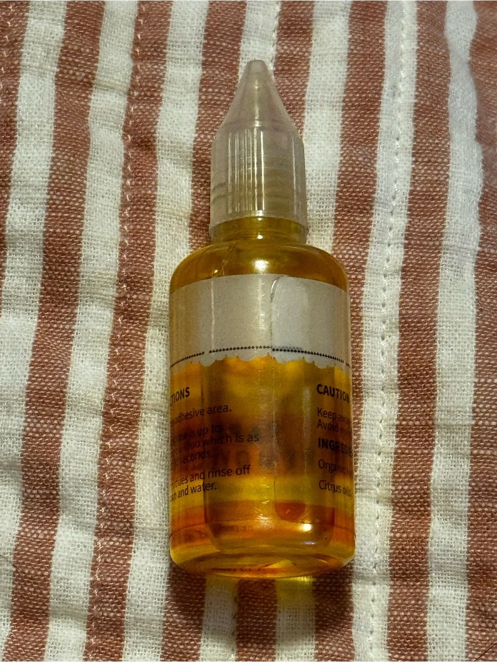Tape Remover for Lace Wigs & Extensions - Amber